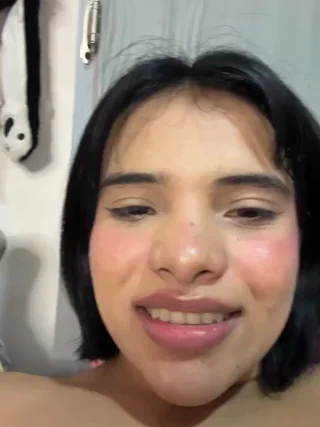 Ada_sienn - stripchat