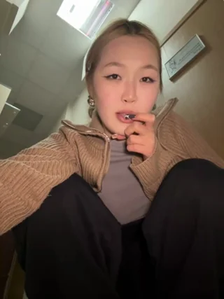 Aiko_Yumi - stripchat