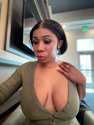 Belle___ - stripchat