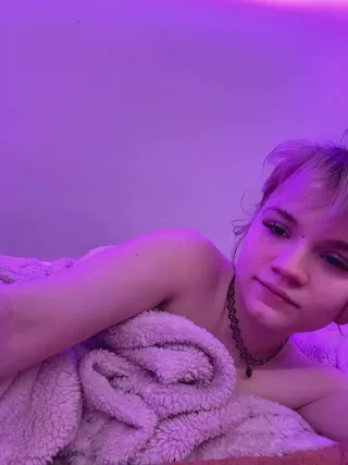 Cutiepiespanks - stripchat