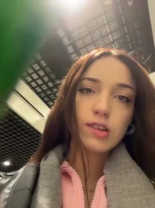 DollyTall - stripchat