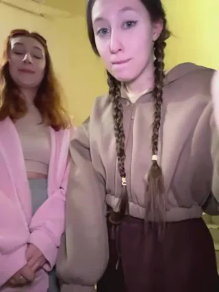 FroggyAnna - stripchat