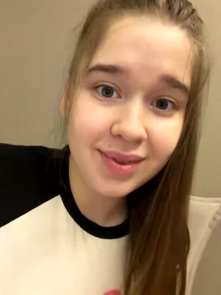 HornyGirlH - stripchat