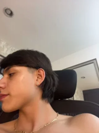 Lander_Cruz - stripchat