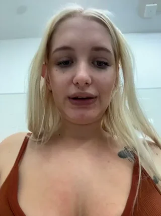 Milkyy_wway - stripchat