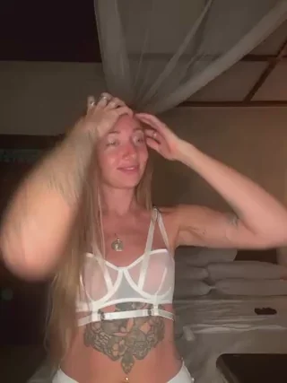 OpheliaRoxx - stripchat