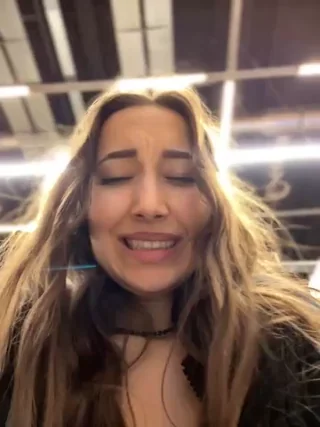 velvetvixeni thumbnail