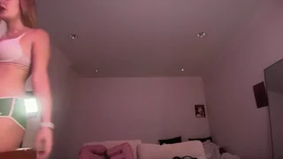 alyssastonee - chaturbate