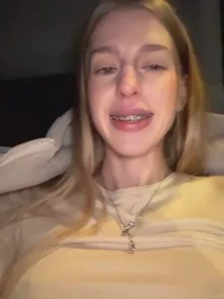 kira_mia - stripchat