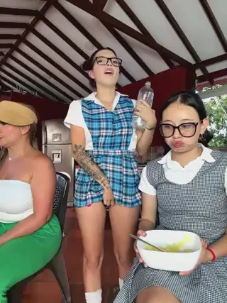 l0lita_sweet thumbnail