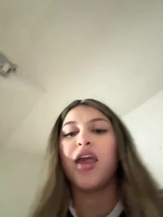 lunablossom_ - stripchat