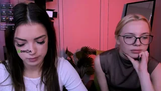 moon_shine25 - chaturbate