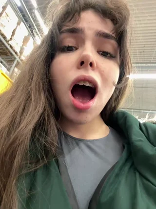 pantyless - stripchat