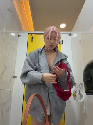 winter11 - stripchat